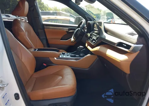 2022 Toyota Highlander Platinum from USA, damaged, VIN 5TDFZRBH9NS189582